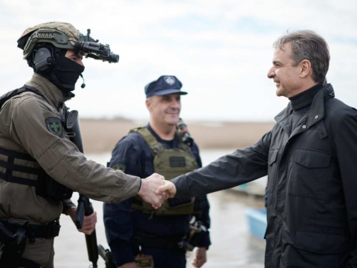 Στον Έβρο ο Μητσοτάκης, ανακοίνωσε έργα υποδομής 30 εκατομμυρίων ευρώ στο ποτάμι