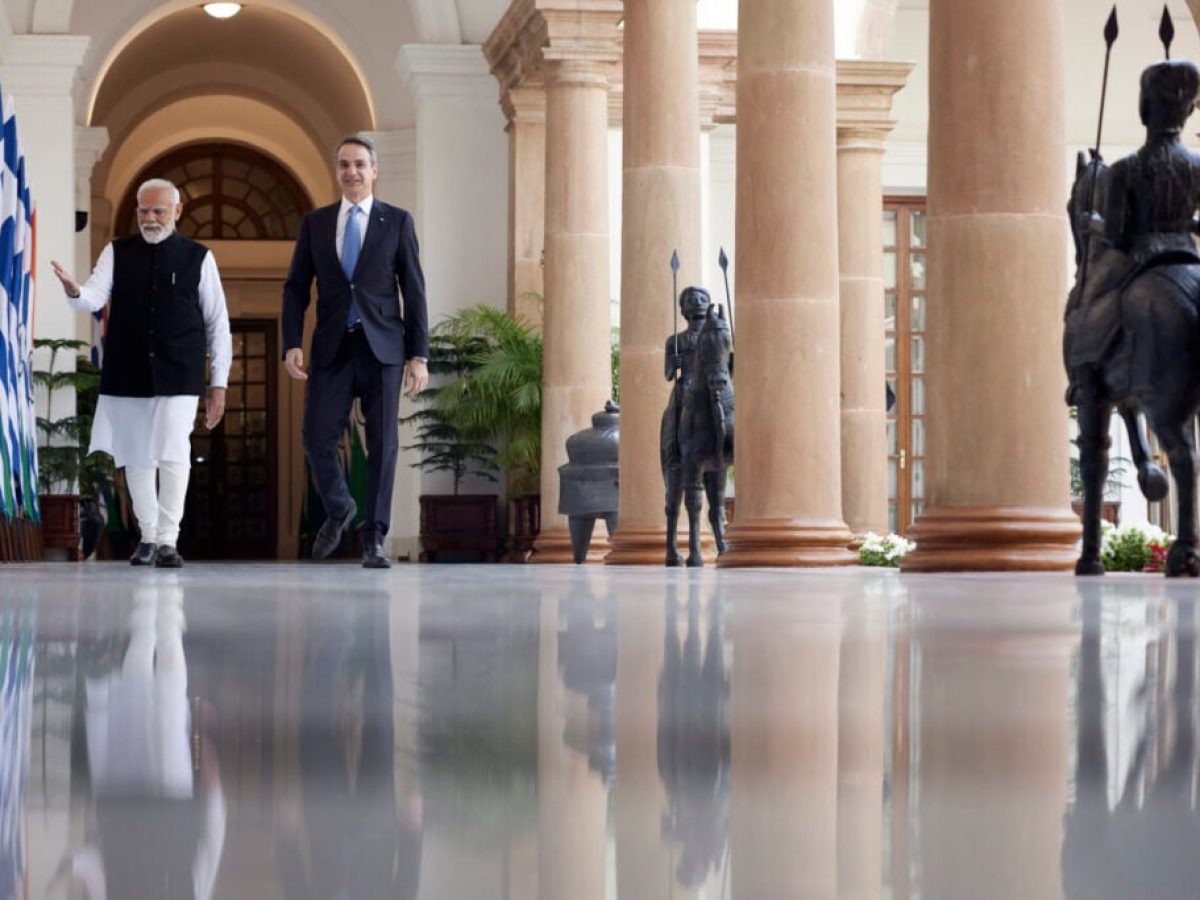 «Στρατηγική επιλογή» η παρουσία Μητσοτάκη στο India AI Impact Summit 2026