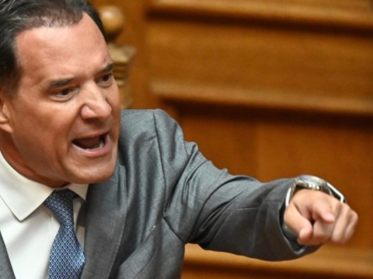 Τα fake news ενός υπουργού, η ενόχληση του πρωθυπουργού, 40 μέρες για την εβδομάδα των Παθών, προηγείται εκείνη των Τεμπώ