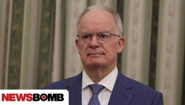 &Tau;&alpha;&sigma;&omicron;ύ&lambda;&alpha;&sigmaf;: &Eta; Ά&nu;&nu;&alpha; &Psi;&alpha;&rho;&omicron;ύ&delta;&alpha;-&Mu;&pi;&epsilon;&nu;ά&kappa;&eta; &upsilon;&pi;&eta;&rho;έ&tau;&eta;&sigma;&epsilon; &tau;&eta; &Delta;&eta;&mu;&omicron;&kappa;&rho;&alpha;&tau;ί&alpha; &kappa;&alpha;&iota; &epsilon;&nu;ί&sigma;&chi;&upsilon;&sigma;&epsilon; &tau;&omicron; &kappa;ύ&rho;&omicron;&sigmaf; &tau;&omicron;&upsilon; &Kappa;&omicron;&iota;&nu;&omicron;&beta;&omicron;&upsilon;&lambda;ί&omicron;&upsilon;
