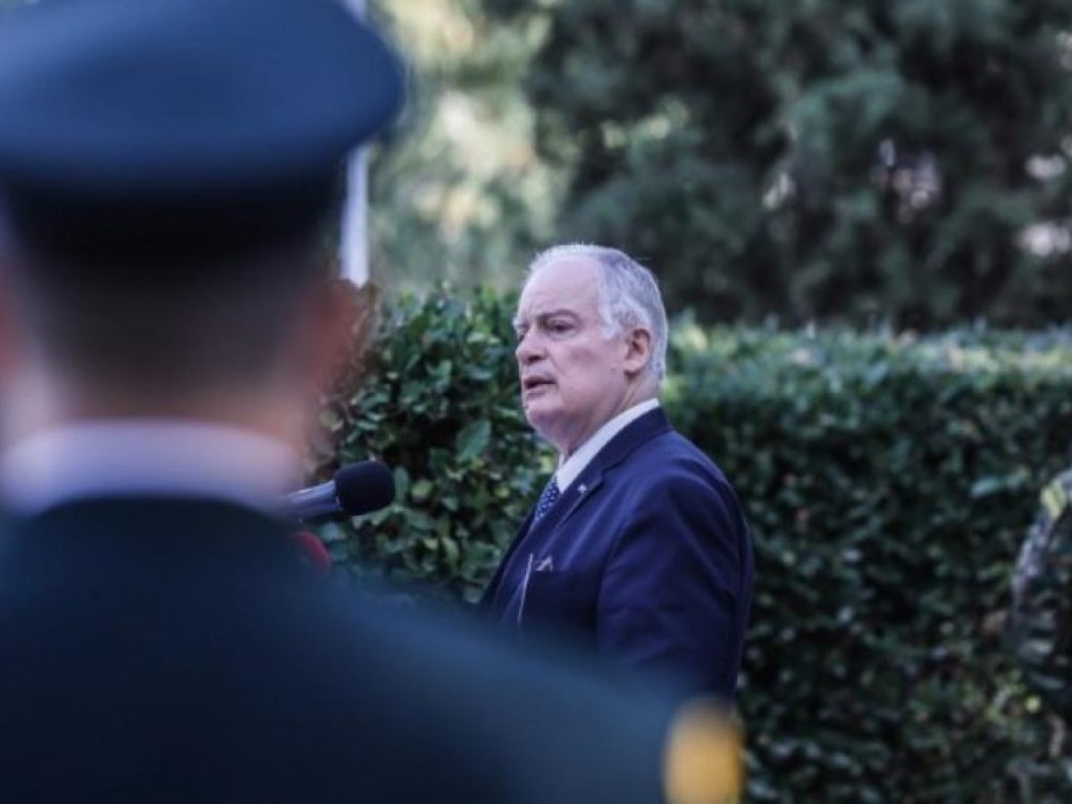 Τασούλας: «Η τιμή στους πεσόντες αστυνομικούς είναι απαράγραπτη και ανεξίτηλη»