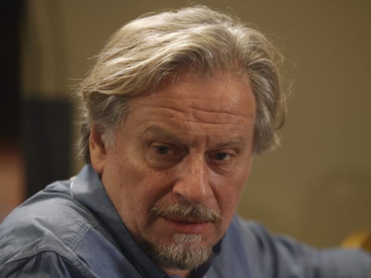 Θανάσης Οικονόμου κατά Στέφανου Κασσελάκη για τη διαγραφή του: «Χαίρε, Καίσαρ» 