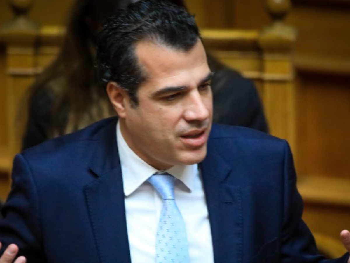 Θάνος Πλεύρης για Ζωή Κωνσταντοπούλου: Διαβάζω για τον Ολυμπιακό όποτε μου κάνει επίθεση για να ηρεμώ