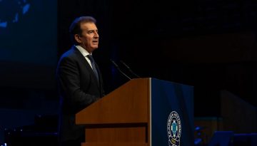 Τι είπε ο Μ. Χρυσοχοΐδης σε σχέση με τα εισοδήματα των ενστόλων