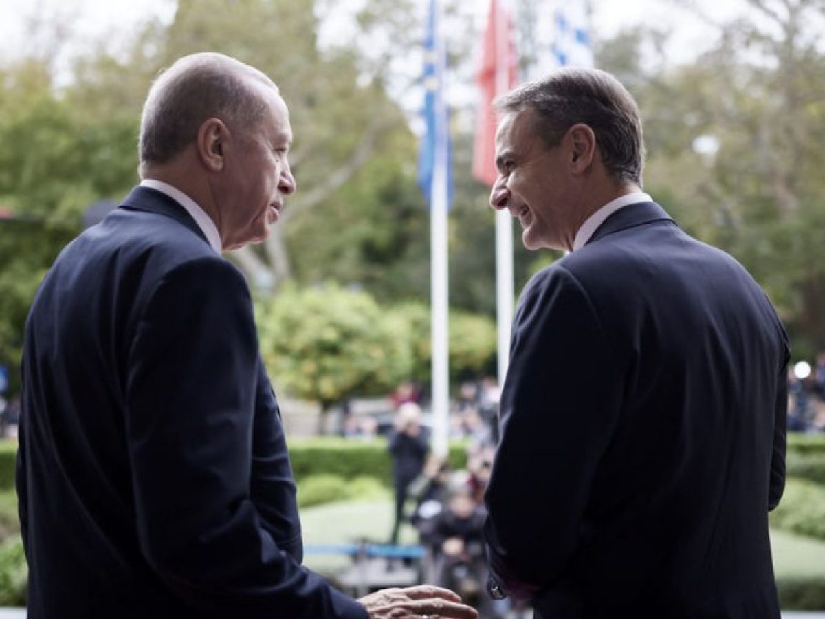 Το κλίμα ενόψει της συνάντησης Μητσοτάκη-Ερντογάν: «Εκτός ατζέντας η ΑΟΖ – Αν τεθεί, θα συζητηθεί», λέει η Αθήνα