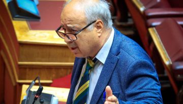 Το ΠΑΣΟΚ διέγραψε τον Παναγιώτη Παρασκευαΐδη