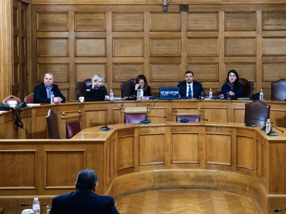 Τρία πορίσματα, δύο γραμμές για τον ΟΠΕΚΕΠΕ: Καμία ποινική ευθύνη, λέει η ΝΔ – Να διερευνηθούν Βορίδης και Αυγενάκης ζητά
