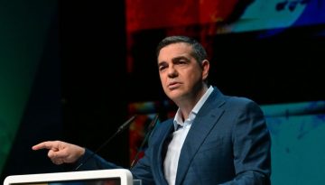 Τσίπρας για επίθεση στο Ιράν: «Η ελληνική κυβέρνηση θα έπρεπε να υποστηρίζει πρωτοβουλίες για την ειρήνη»