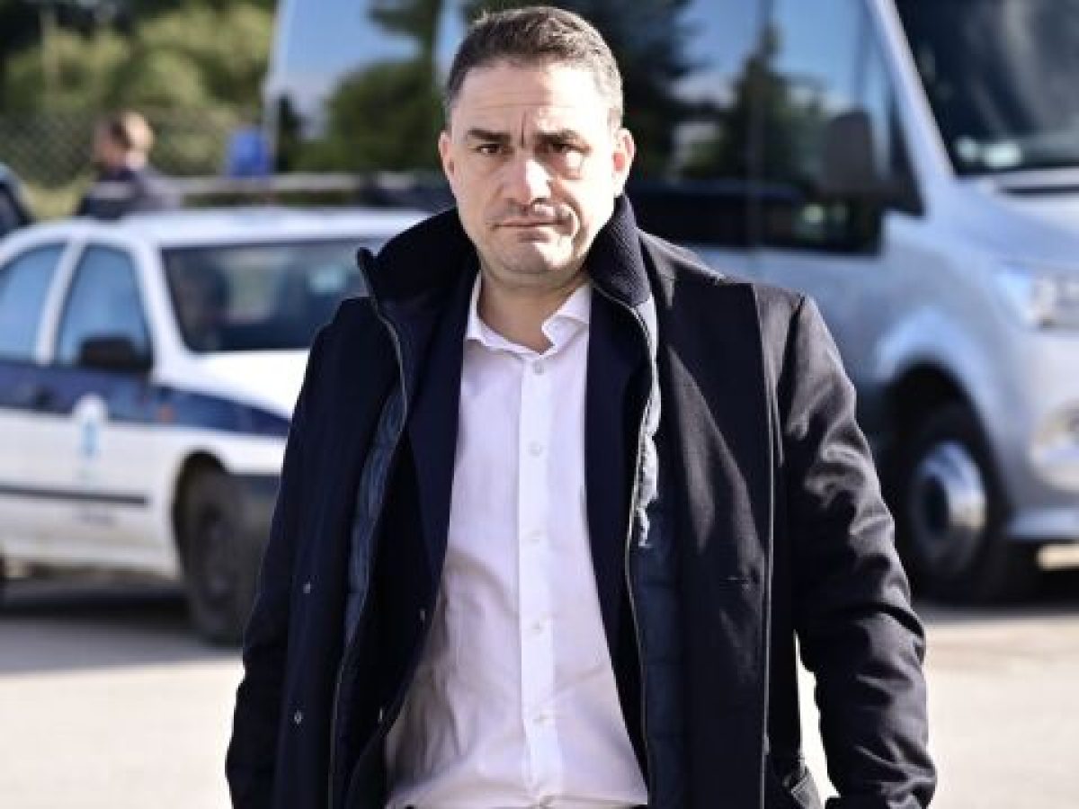 &Tau;&sigma;&omicron;&upsilon;&kappa;&alpha;&lambda;ά&sigmaf;: &Omicron; Ά&rho;&epsilon;&iota;&omicron;&sigmaf; &Pi;ά&gamma;&omicron;&sigmaf; έ&kappa;&rho;&iota;&nu;&epsilon; ό&tau;&iota; &pi;&alpha;&rho;&alpha;&nu;ό&mu;&omega;&sigmaf; έ&omega;&sigmaf; &tau;ώ&rho;&alpha; &omicron;&iota; &tau;&rho;ά&pi;&epsilon;&zeta;&epsilon;&sigmaf; έ&beta;&alpha;&zeta;&alpha;&nu; &tau;ό&kappa;&omicron; &sigma;&tau;&eta; &beta;&alpha;&sigma;&iota;&kappa;ή &omicron;&phi;&epsilon;&iota;&lambda;ή