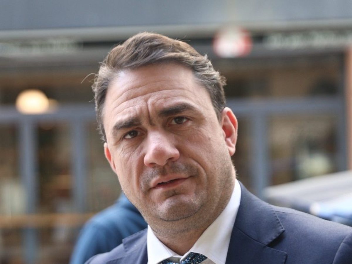 Τσουκαλάς: «Σιγή ιχθύος» από τη ΝΔ για το στέλεχός της που ελέγχεται για 10 εκατ. ευρώ