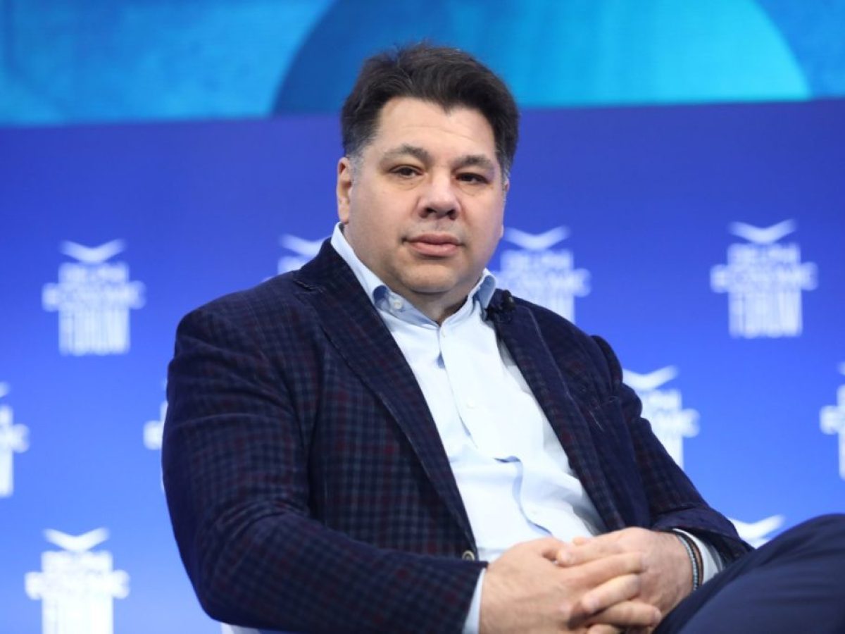 Τσούνης: «Το 47% των ΝΑΤΟϊκών φορτίων προς Ουκρανία πέρασε από Αλεξανδρούπολη» – Ο “Κάθετος Διάδρομος”, οι σχεδιασμοί «δι