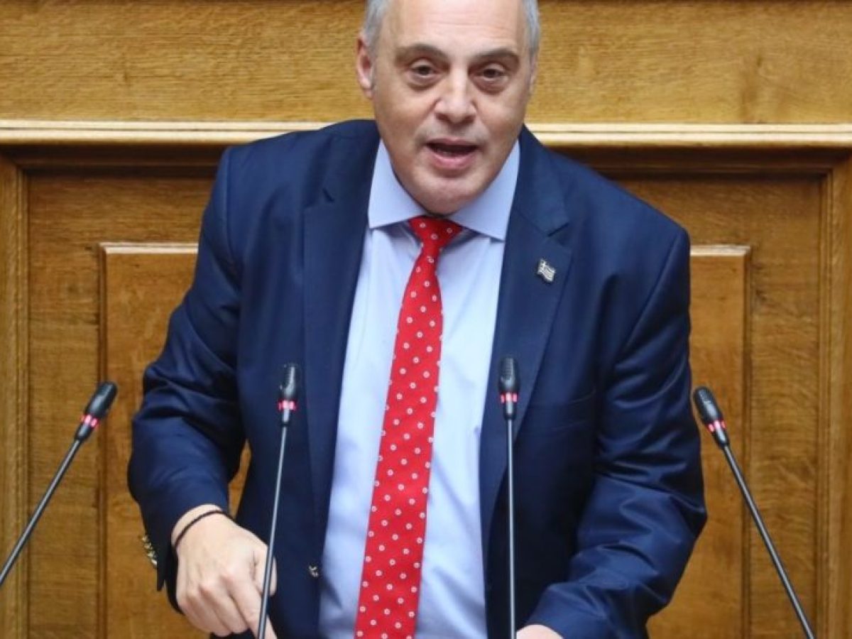 Βελόπουλος: Εξωτερική πολιτική “για τα μπάζα” – Η Ελλάδα υποβαθμίζεται και κινδυνεύει στη Χάγη