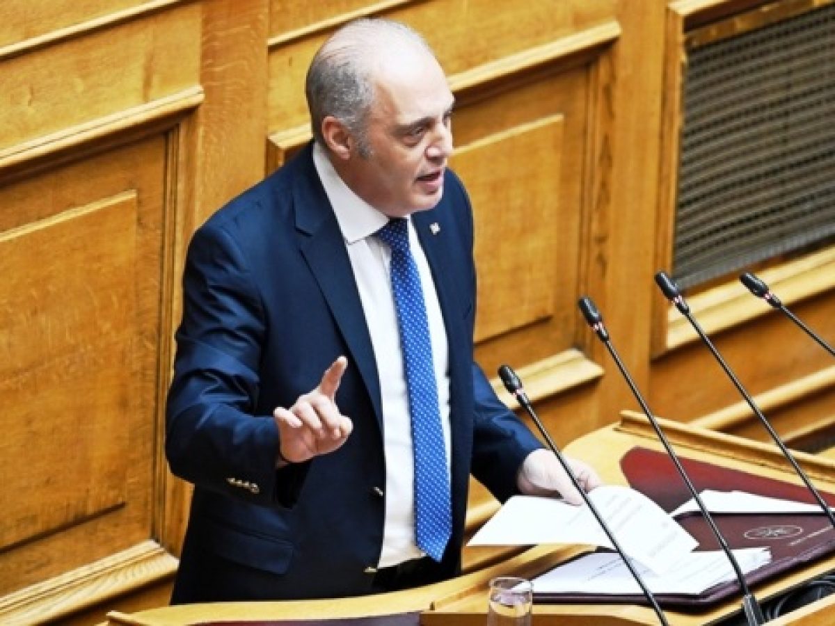 Βελόπουλος για τις εκταφές των θυμάτων στα Τέμπη: Οι συγγενείς αναχαιτίζουν την προσπάθεια της κυβέρνησης να θάψει τα πει