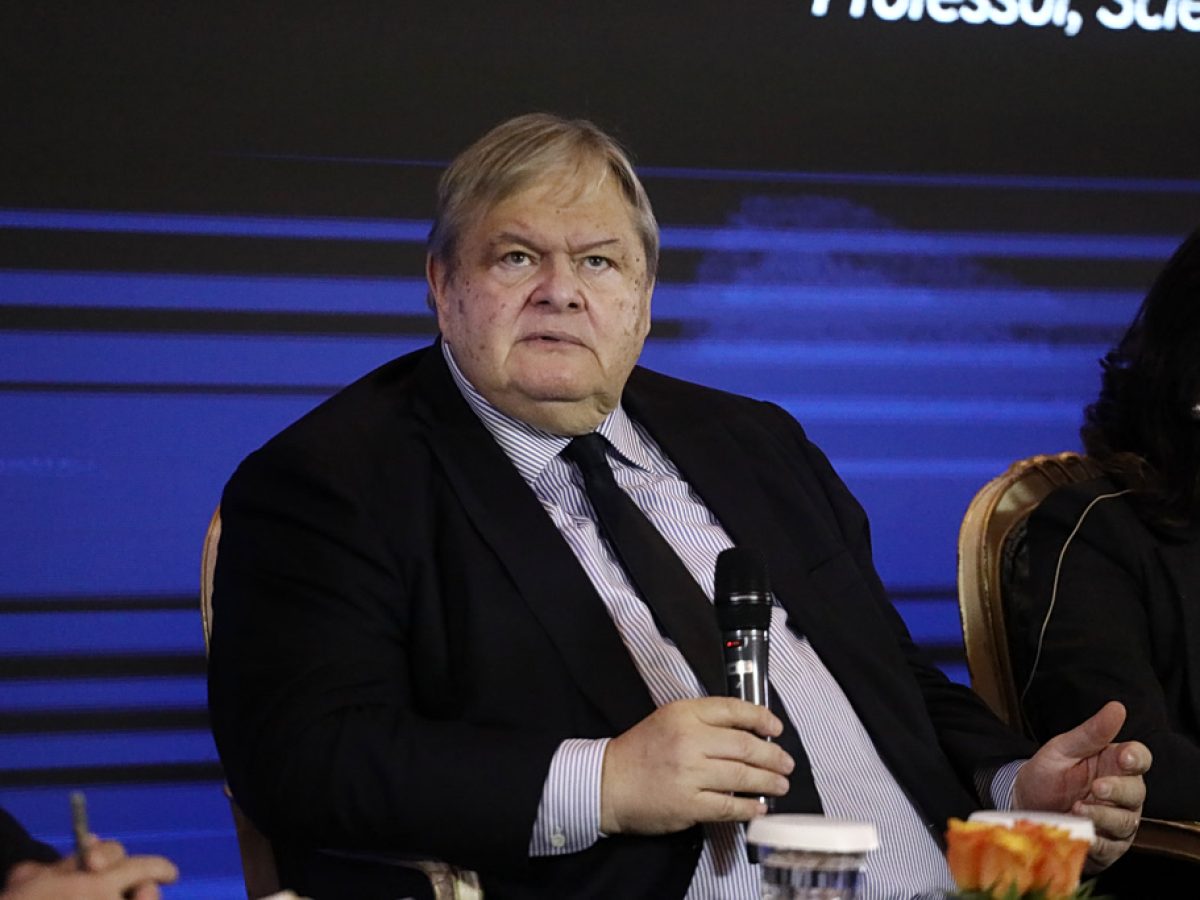 Βενιζέλος για υποκλοπές: Yποθέσεις για ανοικτές πληγές στο κράτος δικαίου δεν κλείνουν επειδή το θέλει η εκάστοτε κυβέρνη