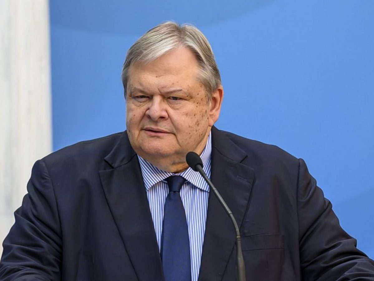 Βενιζέλος για υποκλοπές: Οι ανοιχτές πληγές στο κράτος δικαίου δεν κλείνουν επειδή το θέλει η κυβέρνηση