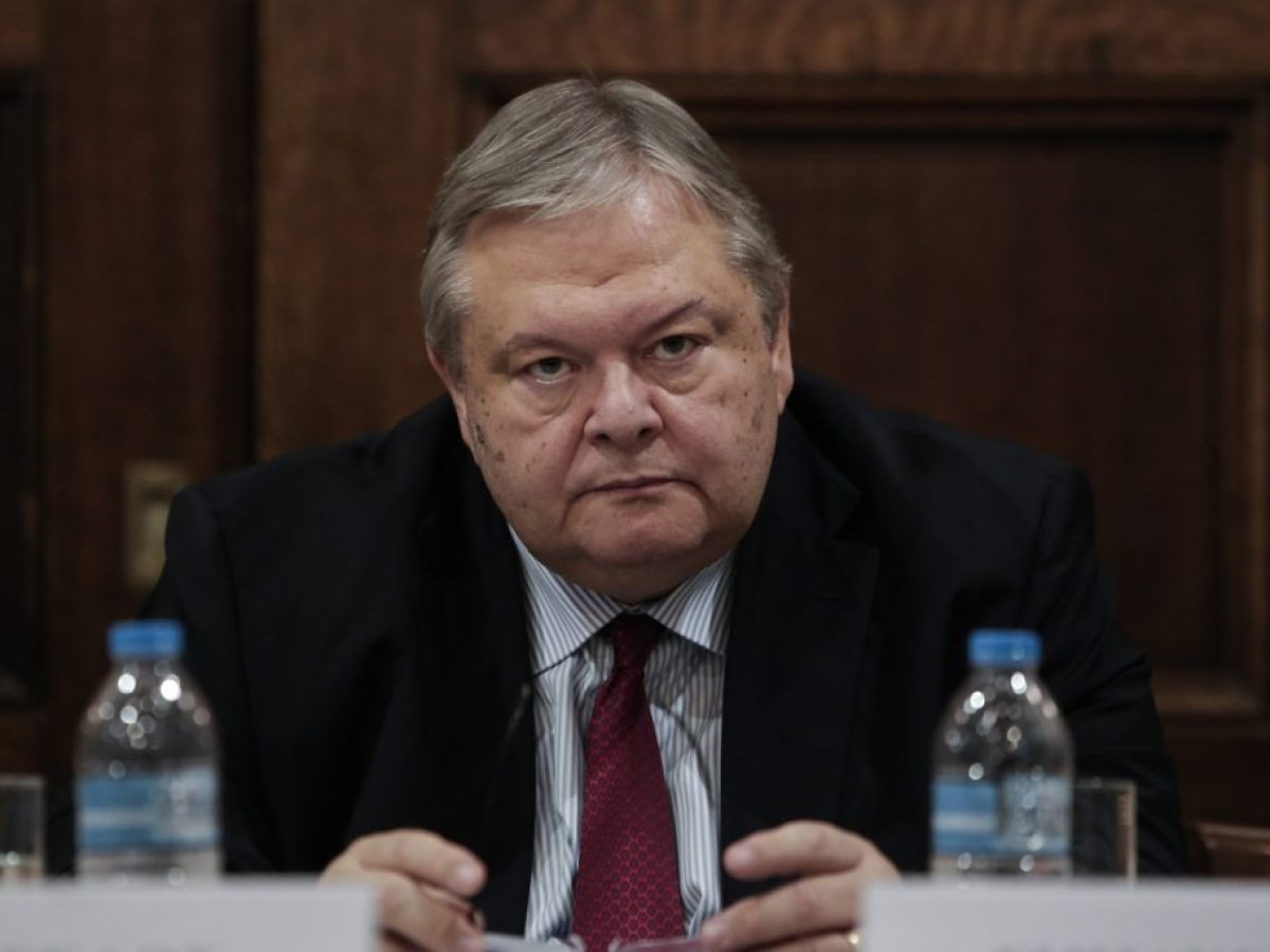 Βενιζέλος: «Η κυβέρνηση συγκάλυψε τις ευθύνες των υπουργών της στις υποθέσεις του ΟΠΕΚΕΠΕ και των Τεμπών»