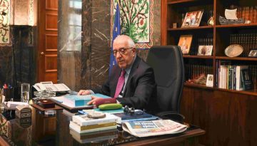 Βουλή: Παραδόθηκε στον Νικ. Κακλαμάνη το πόρισμα της Εξεταστικής για τον ΟΠΕΚΕΠΕ