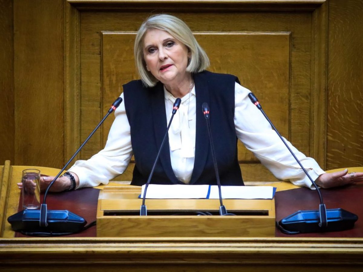Βούλτεψη: «Τι σχέση έχουν οι σημερινοί κομμουνιστές με αυτούς στην Καισαριανή; Αυτοί με μια σφαλιάρα φεύγουν»