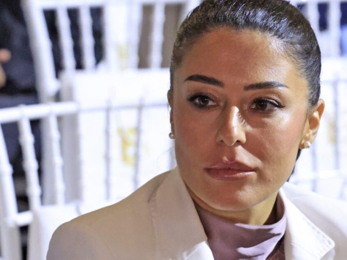 Ξέφυγε ακροδεξιά η «καταδυόμενη – στα γκάλοπ – Αφροδίτη»