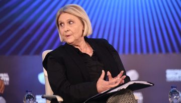 Ξέφυγε η Βούλτεψη: «Οι σημερινοί κομμουνιστές με μια σφαλιάρα φεύγουν» είπε συγκρίνοντας αυτούς της Καισαριανής με τη Νίκ