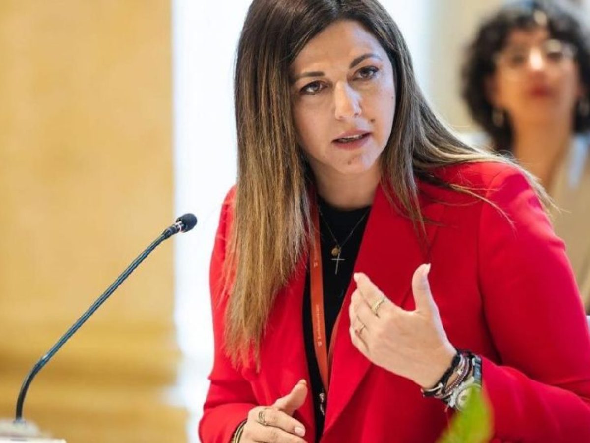 Ζαχαράκη: «Χωρίς προειλημμένες αποφάσεις ο διάλογος για τις αλλαγές στο Λύκειο και το Εθνικό Απολυτήριο»