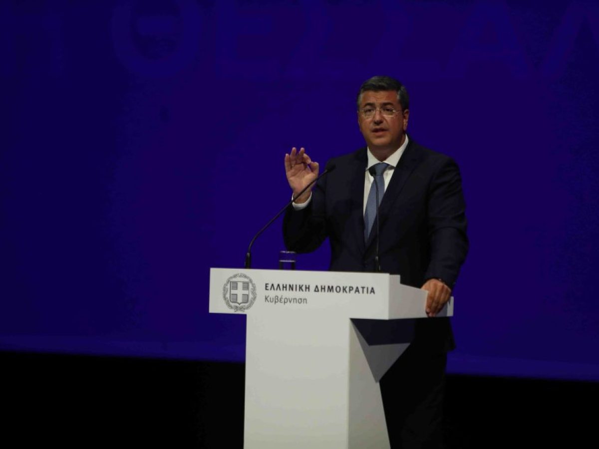 Α. Τζιτζικώστας: «Διασφαλίζουμε ότι δεν θα σηκώνεται drone στην ΕΕ αν δεν ξέρουμε τον χειριστή του»