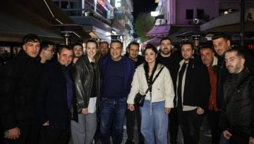 Αλέξης Τσίπρας από την Λάρισα: Να μάθουμε να ακούμε τους νέους