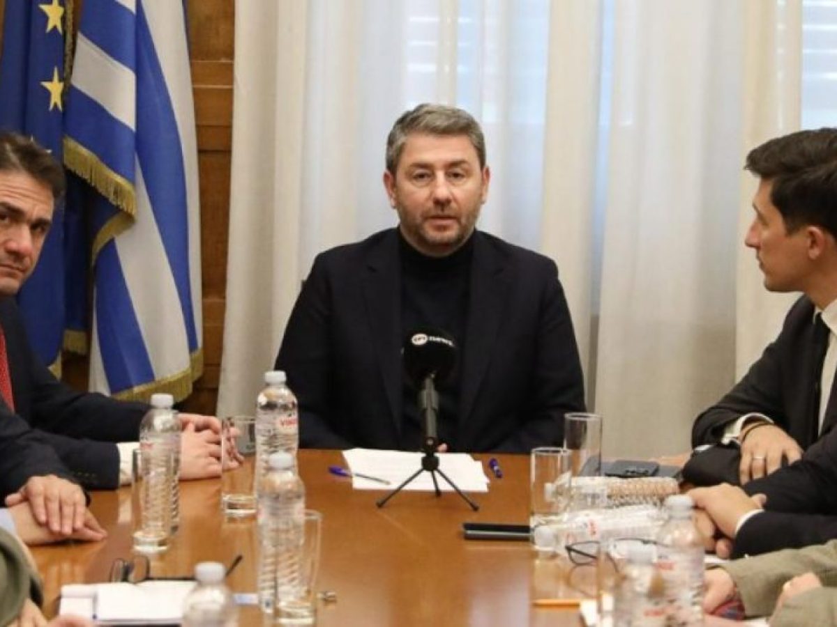 Ανδρουλάκης: «Χρέος του κράτους η ασφάλεια στις εργασιακές συνθήκες και τα εργασιακά δικαιώματα»