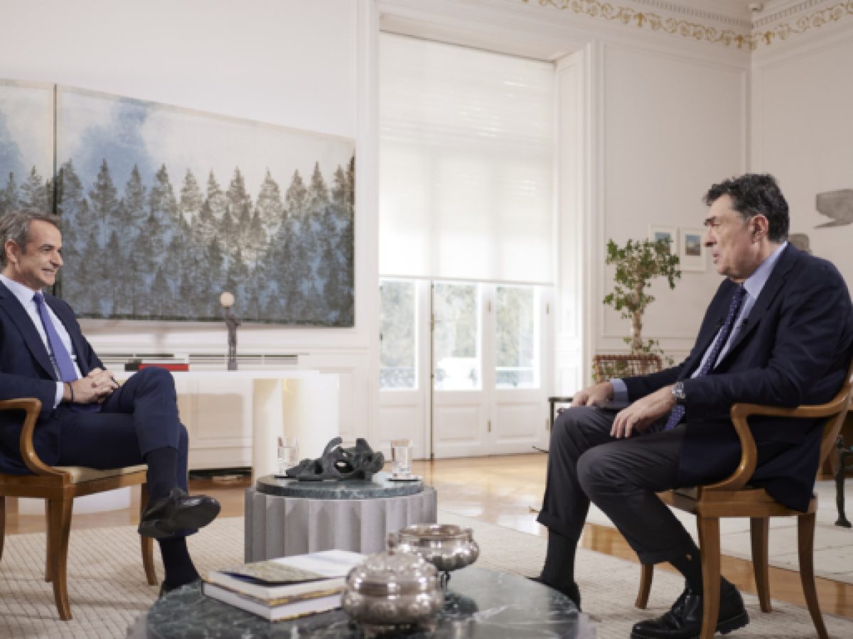 Αντιδράσεις από την αντιπολίτευση για τη συνέντευξη Μητσοτάκη