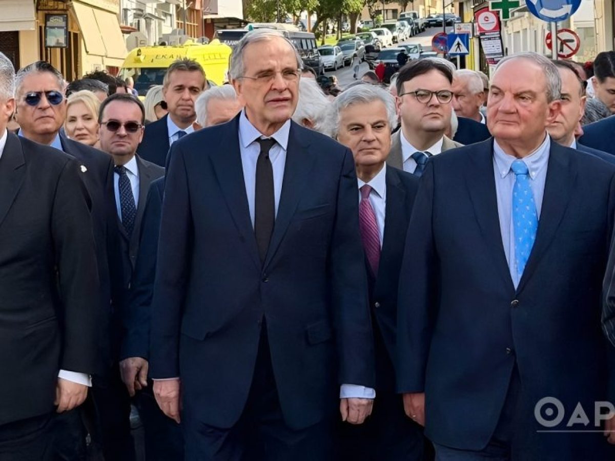 Αντώνης Σαμαράς: «Ο πατριωτισμός ενώνει, δεν διαιρεί» – Μία δήλωση με νόημα, παρόντος του Κώστα Καραμανλή (video)