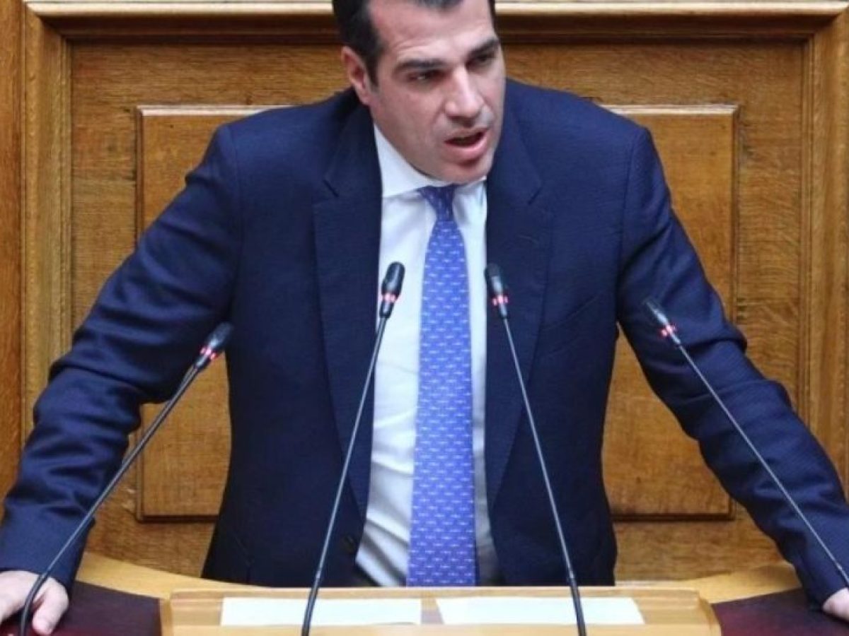 Απαγόρευση μπούρκας σε ανηλίκους – Εξετάζεται ρύθμιση για σχολεία και δομές