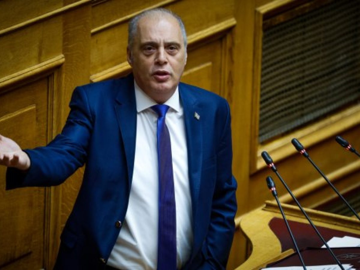 Απάνθρωπη δήλωση Βελόπουλου στη Βουλή για παράτυπους μετανάστες: Αλτ, Τις ει; και μπουμπουνάς!