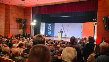 &Alpha;&lambda;έ&xi;&eta;&sigmaf; &Tau;&sigma;ί&pi;&rho;&alpha;&sigmaf;: &Gamma;&iota;&alpha; &pi;&rho;ώ&tau;&eta; &phi;&omicron;&rho;ά &omicron; &pi;ό&lambda;&epsilon;&mu;&omicron;&sigmaf; &alpha;&gamma;&gamma;ί&zeta;&epsilon;&iota; &tau;&eta;&nu; &Epsilon;&lambda;&lambda;ά&delta;&alpha; &ndash; &Mu;&nu;&eta;&mu;&epsilon;ί&omicron; &alpha;&mu;&omicron;&rho;&alpha;&lambda;&iota;&sigma;&mu;&omicron;ύ &omicron; &Mu;&eta;&tau;&sigma;&omicron;&tau;ά&kappa;&eta;&sigmaf;