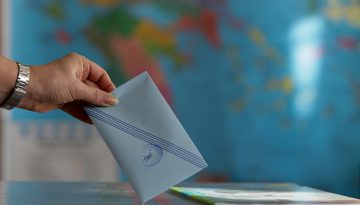 Eγκρίθηκε η επιστολική ψήφος για απόδημους