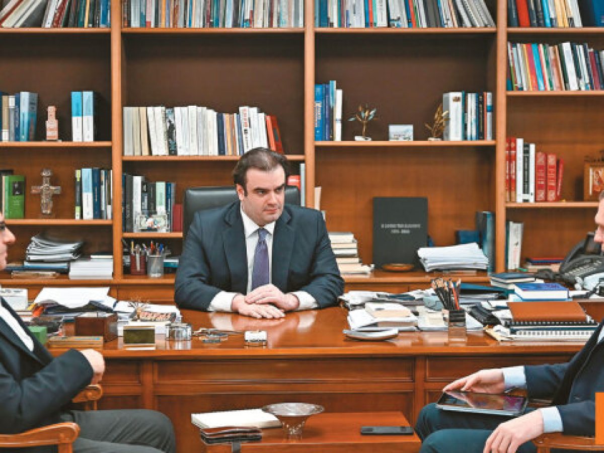 O Κυριάκος Πιερρακάκης στο ΘΕΜΑ για τον πόλεμο: Εδώ είμαστε,  αν συνεχιστεί η κρίση θα  παρέμβουμε