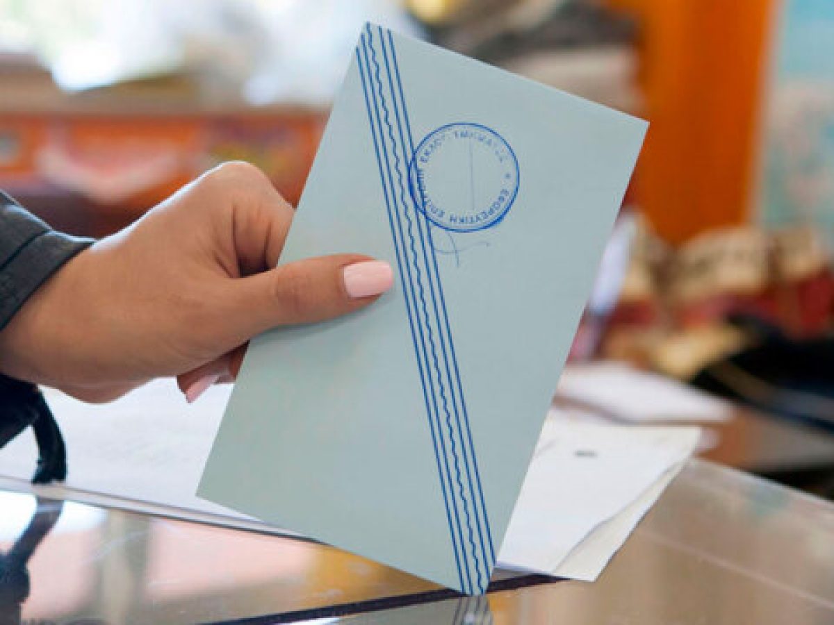 Real Polls: Σε υψηλό 9μήνου η Νέα Δημοκρατία με προβάδισμα 16,3 μονάδων από το ΠΑΣΟΚ που θα ανέβαινε 5,8 μονάδες αν άλλαζ