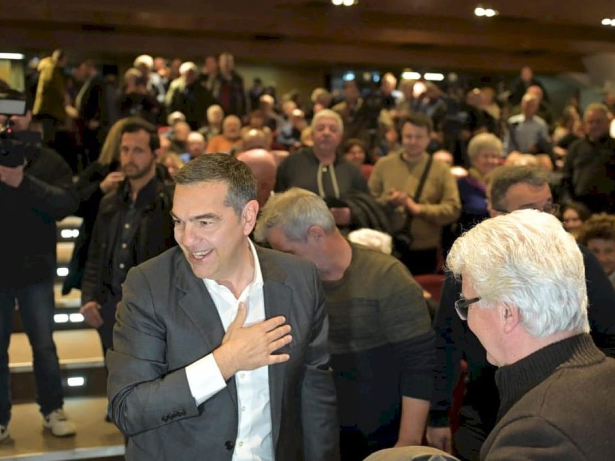 Tώρα, ο Αλέξης βιάζεται