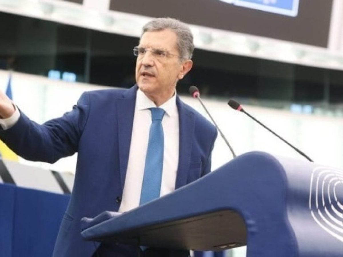 Αυτιάς: 90 τροπολογίες, 4 ερωτήσεις και συμμετοχή σε 20 ακροάσεις ειδικών – Οι προτάσεις που υιοθετήθηκαν