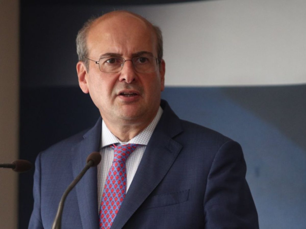 Χατζηδάκης: 1 δισ. ευρώ πληρωμές στους αγρότες μέχρι το τέλος Ιουνίου – Το σχέδιο δράσης για τη Θεσσαλία