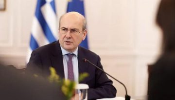 Χατζηδάκης για Μέση Ανατολή: Η κυβέρνηση θα κινηθεί γρήγορα αλλά όχι πρόχειρα στην κρίση
