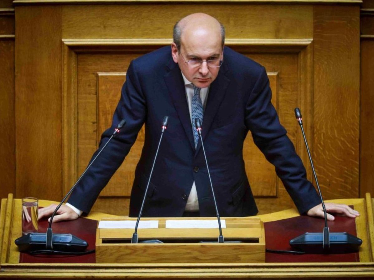 Χατζηδάκης: Η χώρα δεν χρειάζεται αυτή την ώρα εκλογές
