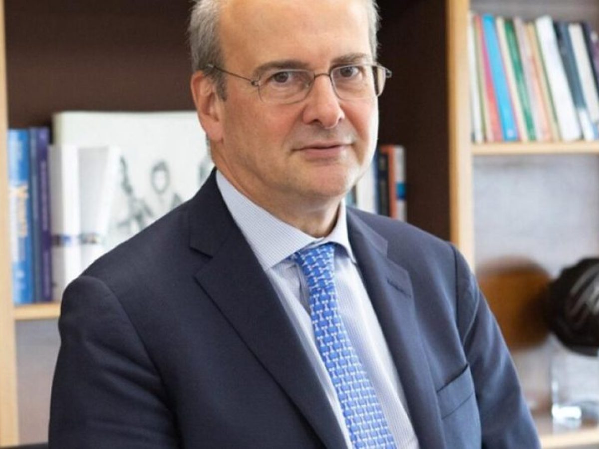 Χατζηδάκης: Πολιτική και οικονομική σταθερότητα, η άμυνα μας στην κρίση