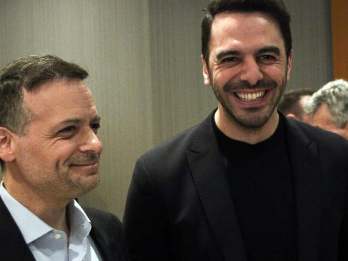 &Chi;&rho;&iota;&sigma;&tau;&omicron;&delta;&omicron;&upsilon;&lambda;ά&kappa;&eta;&sigmaf; &ndash; &Delta;&omicron;ύ&kappa;&alpha;&sigmaf;: &Mu;&iota;&alpha; ά&tau;&upsilon;&pi;&eta; &mu;ά&chi;&eta;