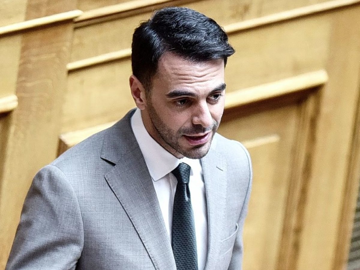 Χριστοδουλάκης: Διαψεύδει τις φήμες για κοινό μέτωπο με Δούκα – «Ο εχθρός είναι εκτός των τειχών του ΠαΣοΚ»