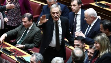 Δ’ αντιπρόεδρος της Βουλής ο Πάρις Κουκουλοπουλος: «Στο πρόσωπό μου, τίμησαν την Κοζάνη και τη Δυτική Μακεδονία»
