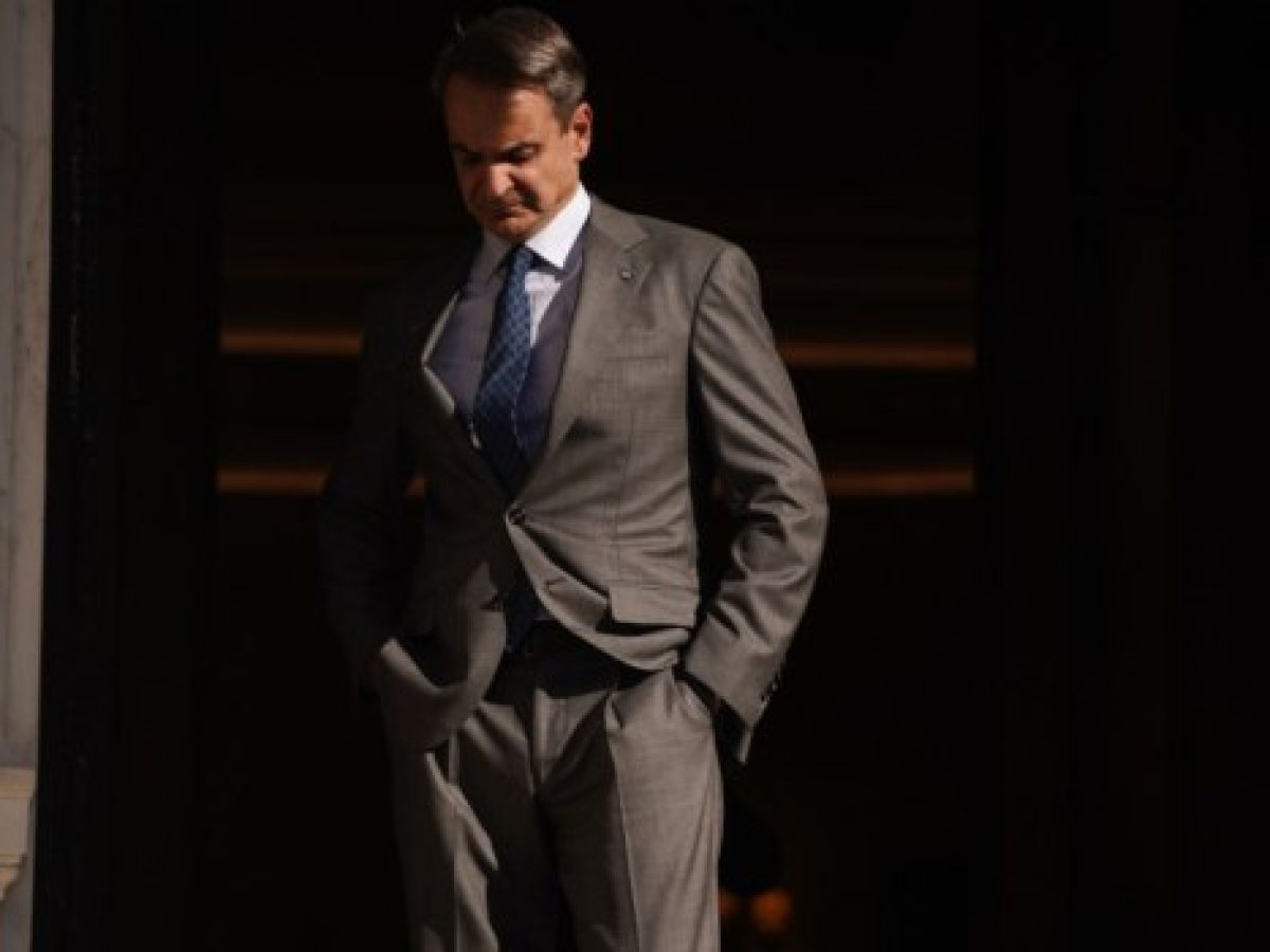 Δεν επισκιάζεται το σκάνδαλο των υποκλοπών – Το 81% των πολιτών θέλει να ανοίξει η υπόθεση για τα πολιτικά πρόσωπα