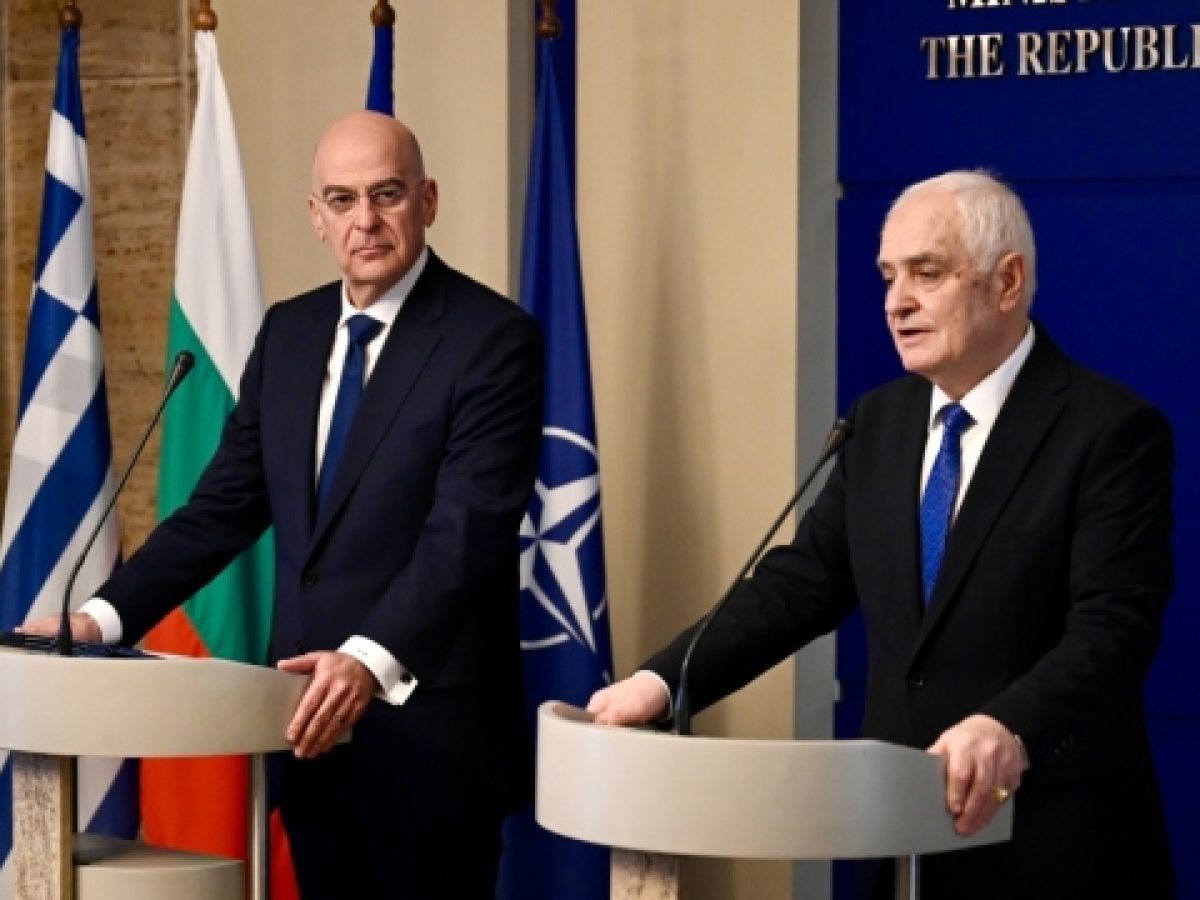 Δένδιας: Δημιουργία αναγνωρισμένου στρατιωτικού διαδρόμου το γρηγορότερο δυνατόν με Βουλγαρία και Ρουμανία