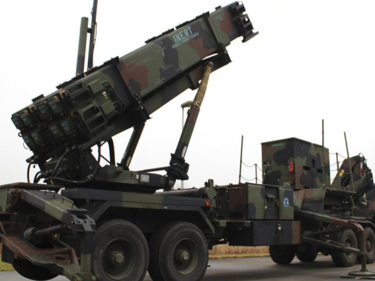 Δένδιας: Η Ελλάδα βοηθάει στην αντιβαλλιστική προστασία της Βουλγαρίας από το Ιράν με Patriot και F-16