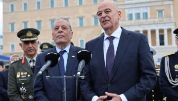 Δένδιας: Οι Ένοπλες Δυνάμεις εξελίσσονται και μεταρρυθμίζονται με νέα συστήματα και νέες αντιλήψεις