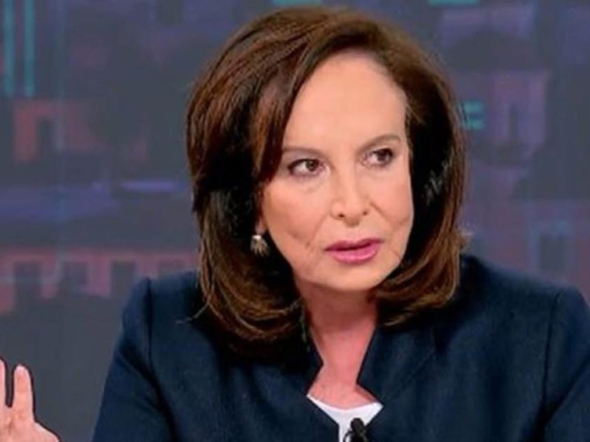 Διαμαντοπούλου: «Εκλεγμένος δύο φορές από τον λαό ο Ανδρουλάκης, μαζί του θα πορευτούμε όλοι στις Εκλογές»